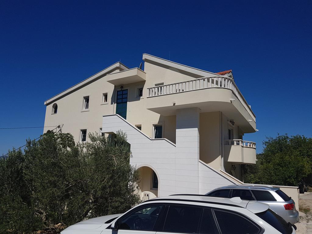 Apartments Vile Holiday Živogošće Dış mekan fotoğraf