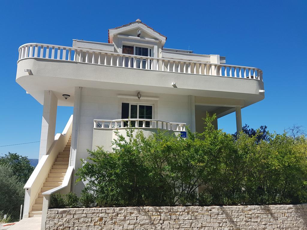 Apartments Vile Holiday Živogošće Dış mekan fotoğraf
